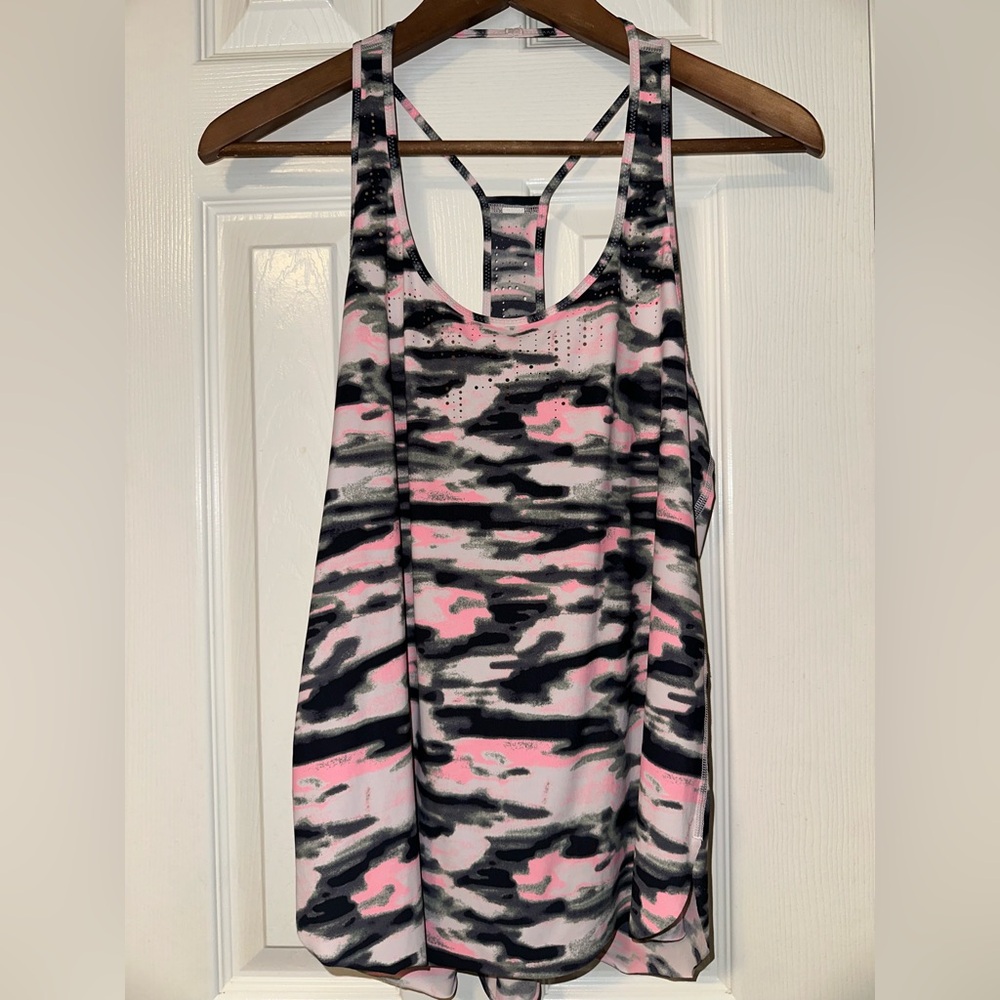 Lululemon Water Bound Singlet Warm Camo Barely Pink Size 6